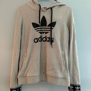 Women’s medium Adidas top.